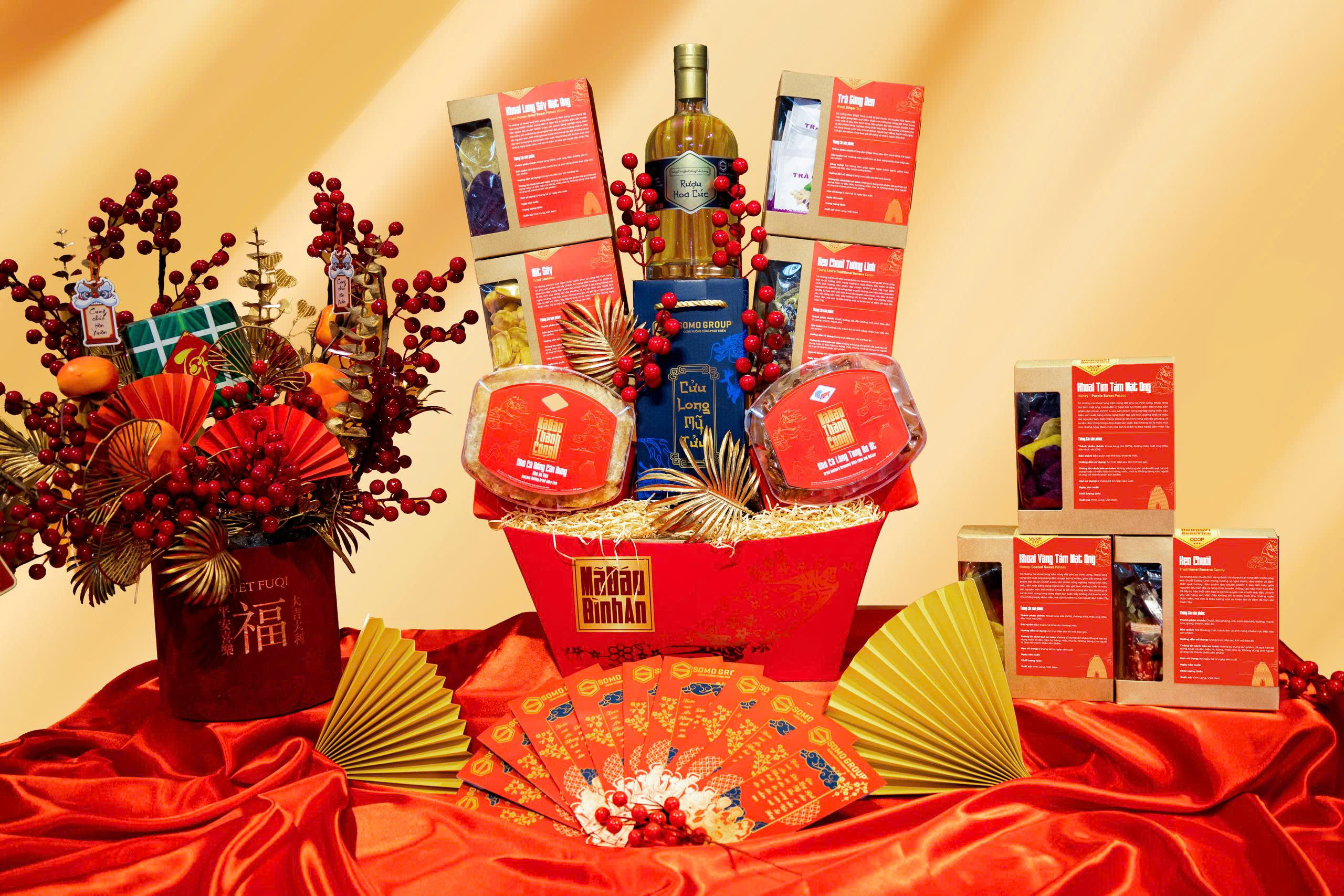 Set quà tết “Mã Đáo Bình An dạng thuyền” - Năm mới bình an, vạn sự như ý